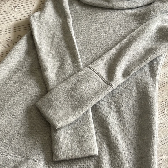 Extra long sweater, thick - Picture 3 of 3